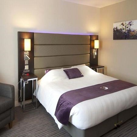 Premier Inn Macclesfield South West Exterior foto